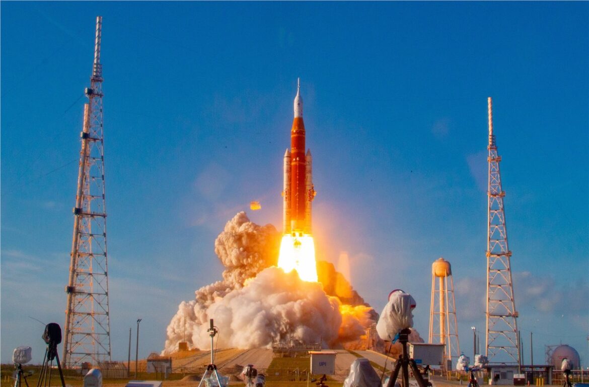 Boeing, NASA SLS, core stage, Artemis II, Orion Integrity, RS-25 engines, Michoud Assembly Facility, Steve Parker, John Shannon, lunar mission