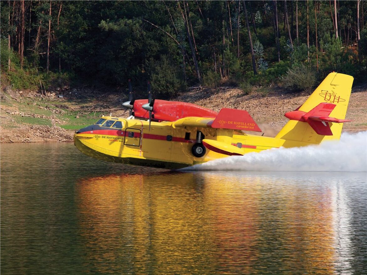De Havilland Canada, DHC-515, amphibious firefighting aircraft, Canadair 515, wildfire suppression, Calgary assembly, wing box, European customers, Canadian provinces, purpose-built aircraft