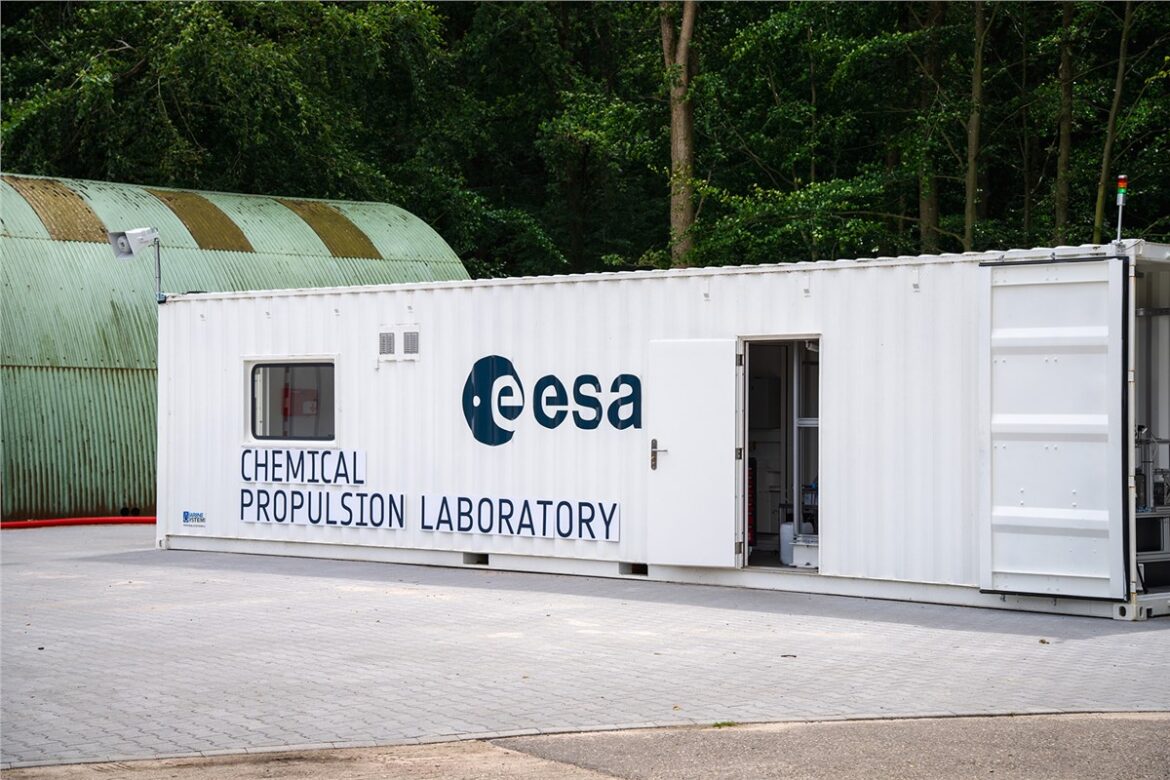 European space news, Ariane 6 news, ESA space missions, European satellite industry, NATO space defence, Europe launch industry, European aerospace news, military space Europe, European space startups, space defence Europe, space magazines in Europe.,